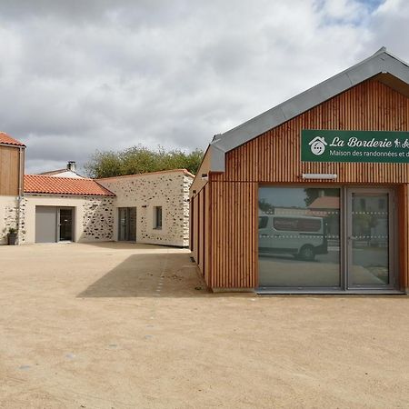 La Borderie - Maison Des Randonnees - Gite Etape - Gite De Groupe Vairé Quarto foto