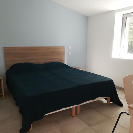La Borderie - Maison Des Randonnees - Gite Etape - Gite De Groupe Vairé Quarto foto