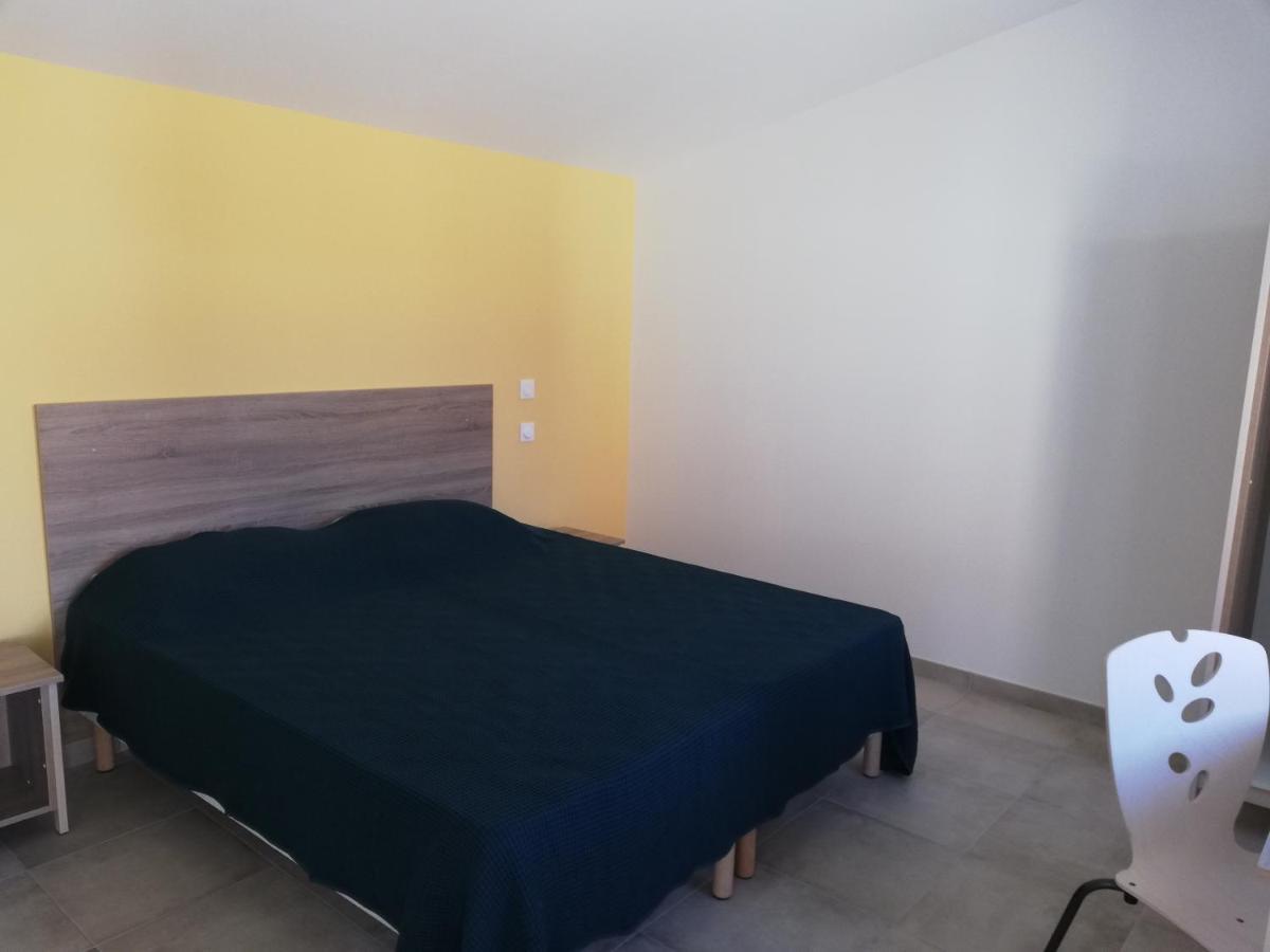 La Borderie - Maison Des Randonnees - Gite Etape - Gite De Groupe Vairé Quarto foto